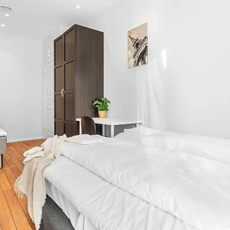 Ocean-view Haven: Take A Swim From Your Window!