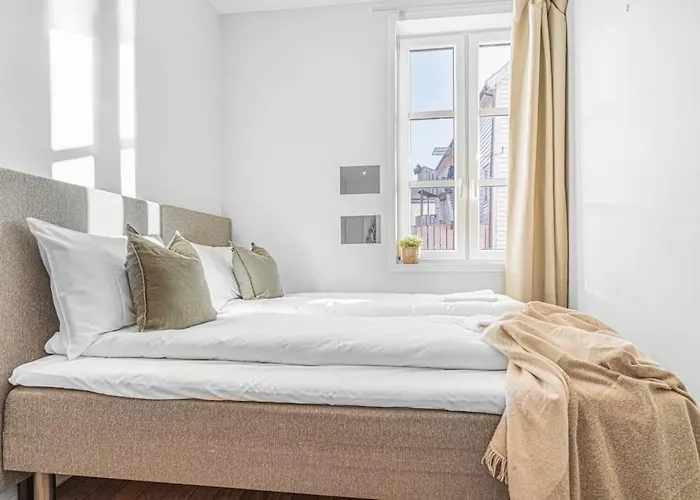 Apartament Ocean-view Haven: Take A Swim From Your Window!