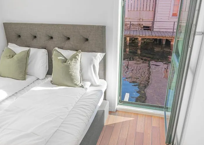 Ocean-view Haven: Take A Swim From Your Window! * 베르겐